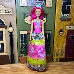 Barbie Dreamtopia Princess Doll Pink Hair Blue Eyes 11.5”